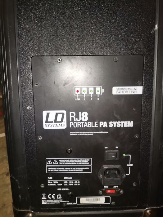 Boxă portabilă LD SYSTEMS 100w bluetooth  stik card radio microfon aux