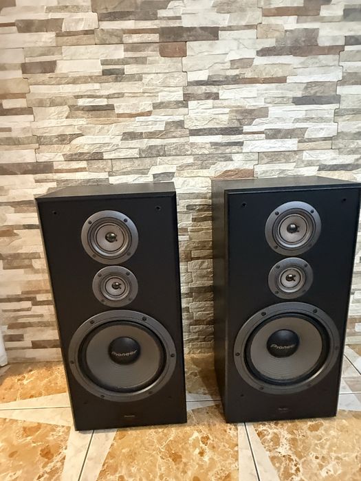 Boxe Pioneer CS-7070