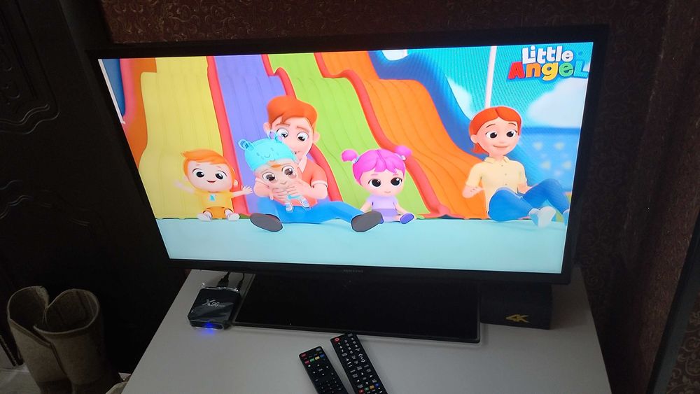 Телевизор Samsung