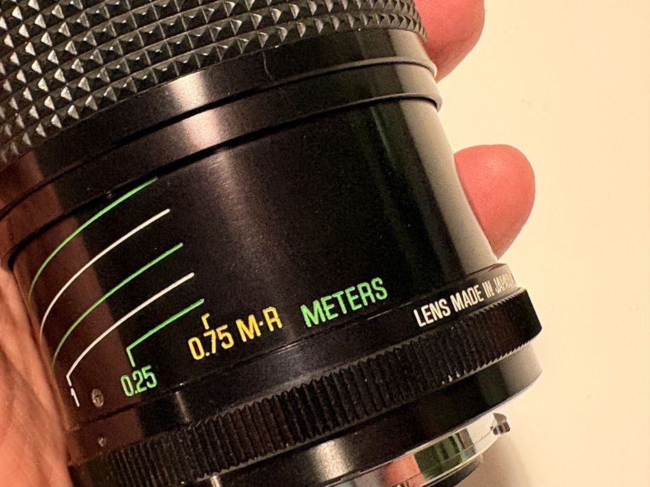 Obiectiv Vivitar Series 1 macro 28-90mm cu f2.8-3,5