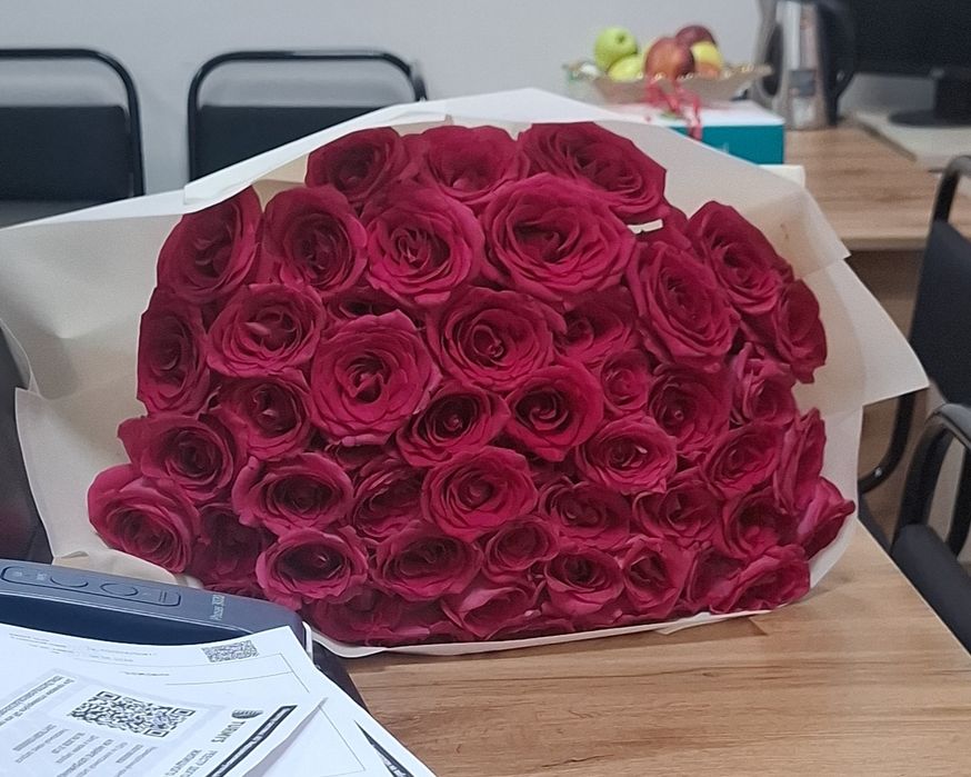 Цветы розовые розы