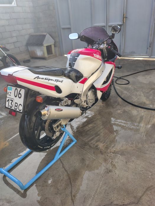 Yamaha Yzf Thunderace 1000