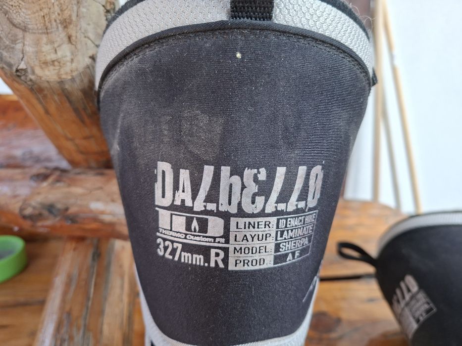 Clăpari schi de tură