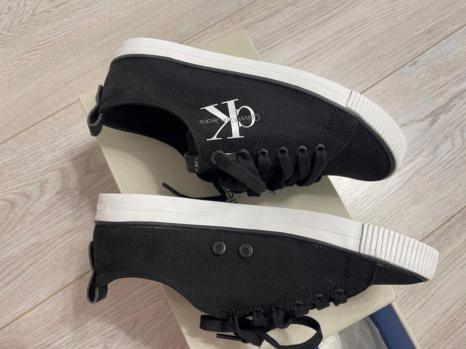 Sneakeri noi Calvin Klein 38