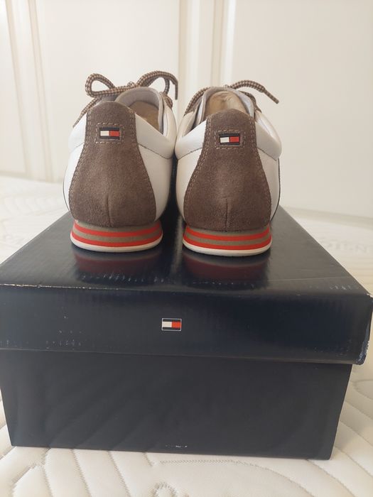 Tommy Hilfiger,  Чисто Нови обувки  40 номер.