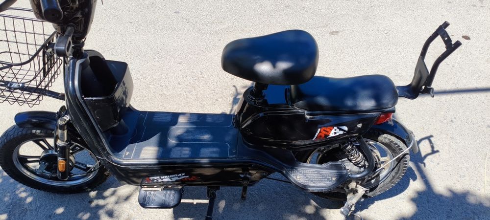 Scuter 60km yuradi tezligi 55