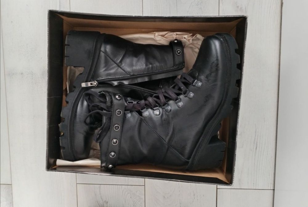 Дамски боти от естествена кожа номер 40