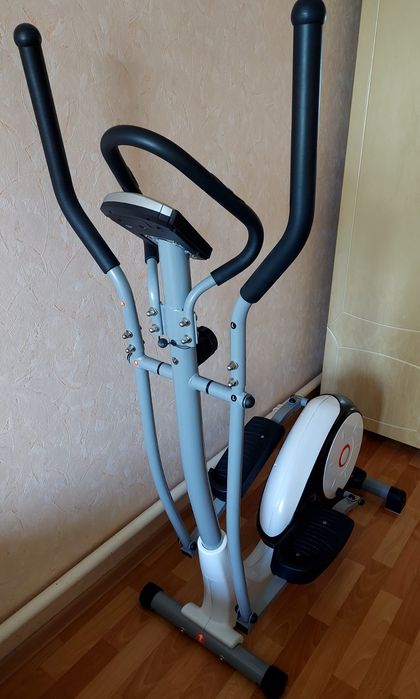 Продам эллиптический тренажёр SportElite SE-602