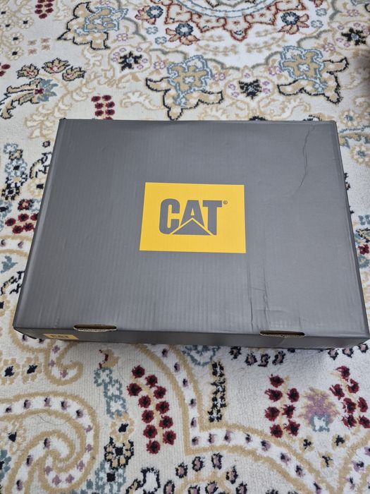 Продаётся новый мужской спец ботинки.