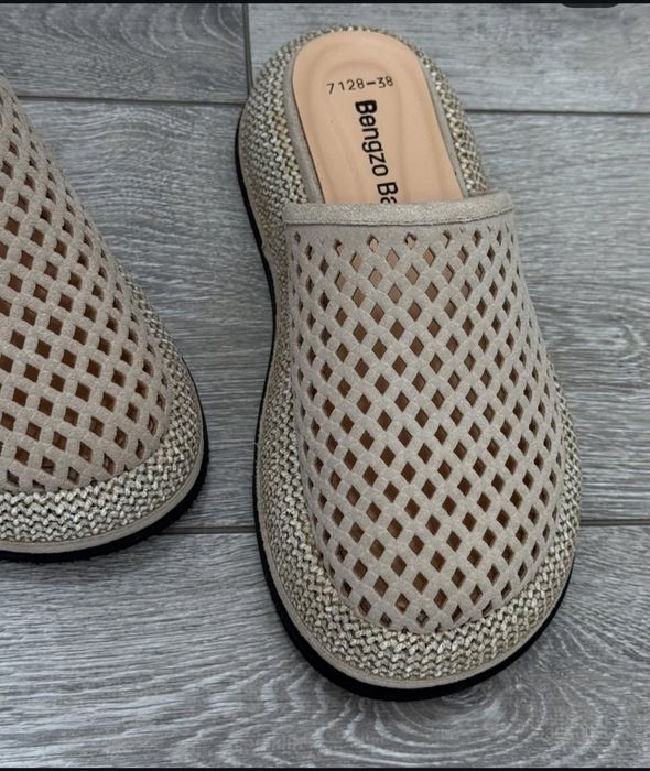 Продам мюли женские