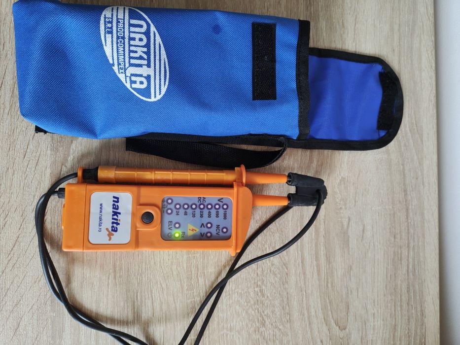 Vând Tester de joasa tensiune si indicator