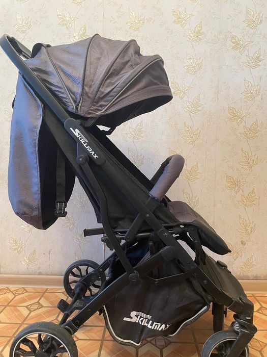 Коляска.          .