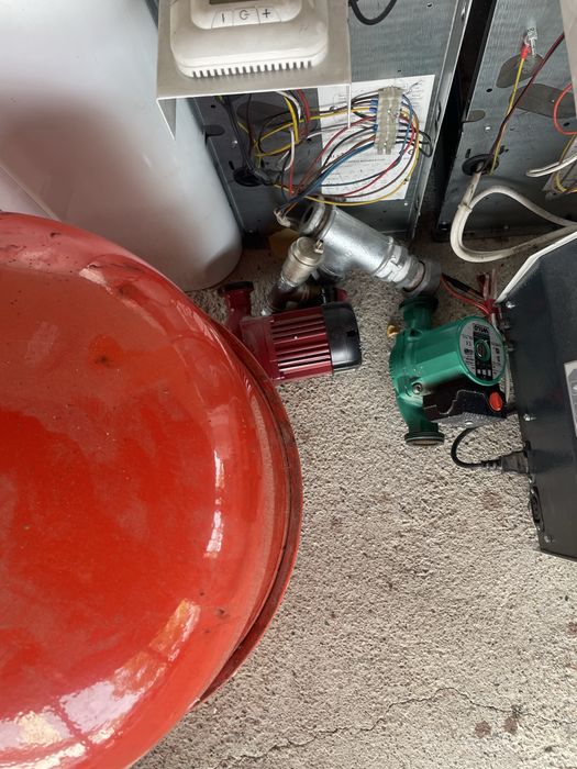 Котле на пелети с радиатори конвектори