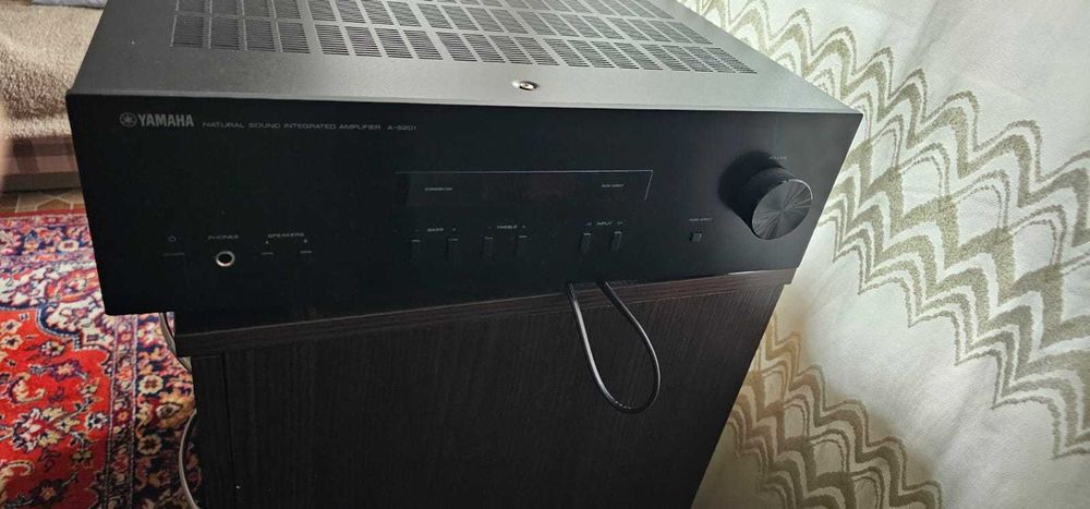 Аудиоусилитель YAMAHA A-S201