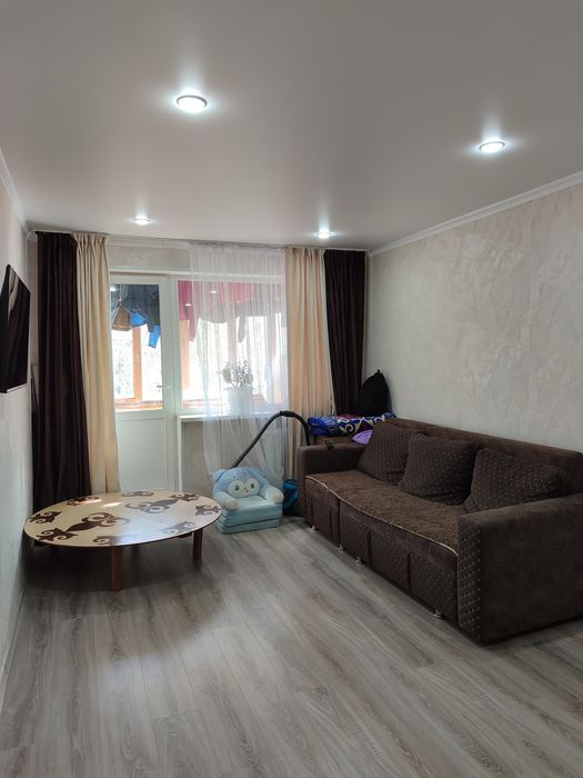 Продам 2х квартиру в центре