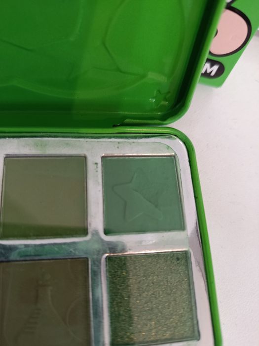 Paleta noua farduri trusa machiaj nuanțe de verde Buttercup Powerpuff
