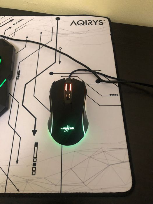 Tastatura gaming/mouse gaming