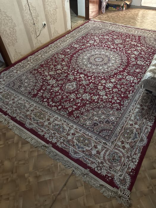 Ковры продам. 2 одинаковые