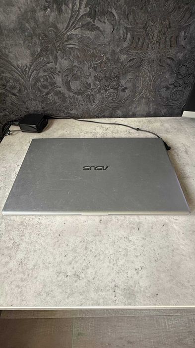 Ноутбук ASUS VivoBook 15 intel core i5-8265U/DDR 8gb/HDD 512gb/MX250