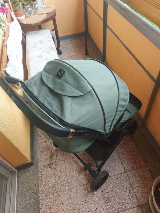 coletto maya лятна количка в отлично състояние