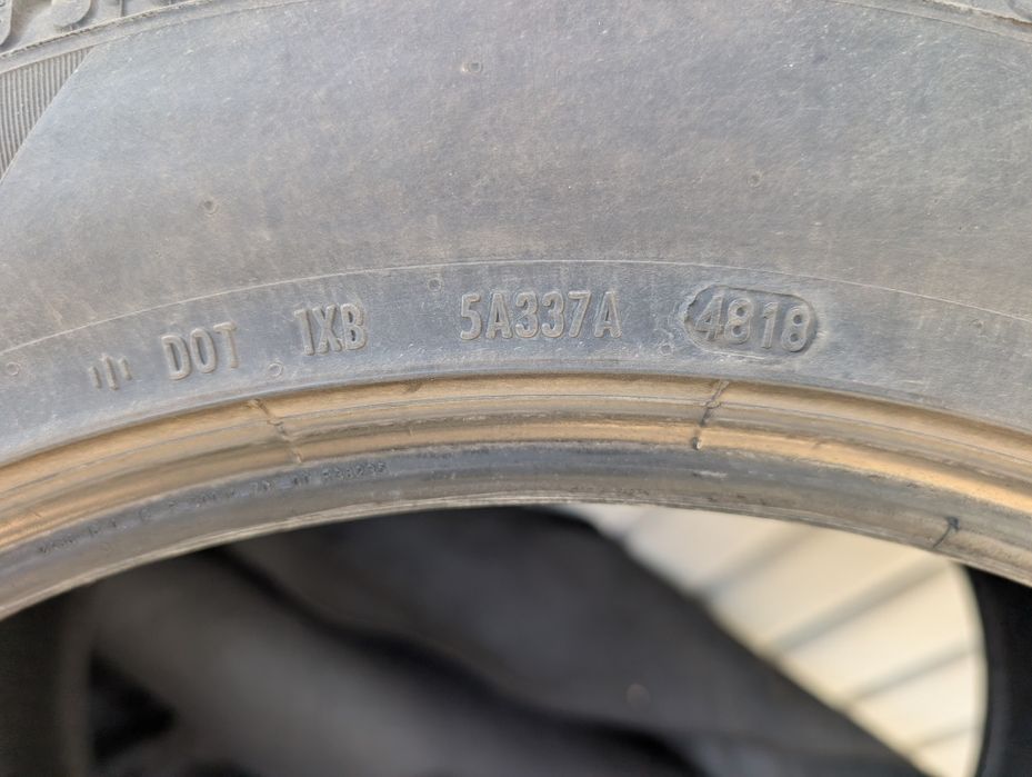 Pirelli P Zero 255/45/19"
