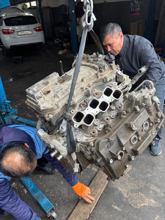 Б/у двигатель 2GR-FXE