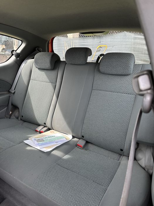 Chevrolet kalos 2008 година