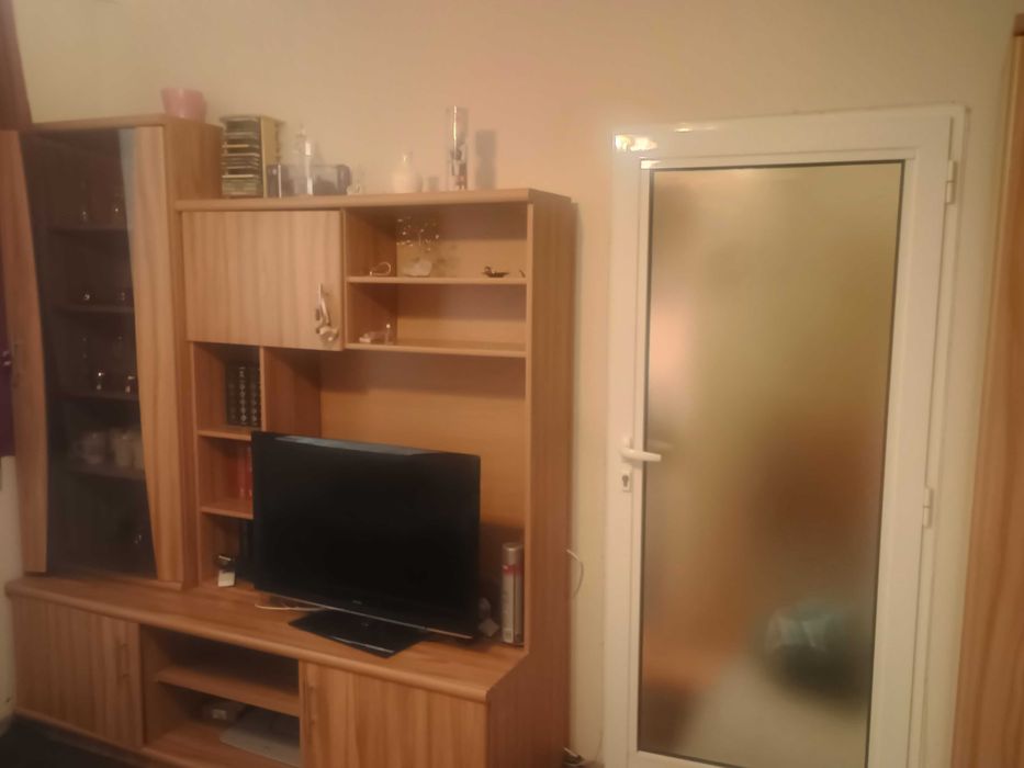 Продава се Двустаен апартамент в Шумен, Добруджански - 55 кв.м за 7 €/кв.м - Снимка #6