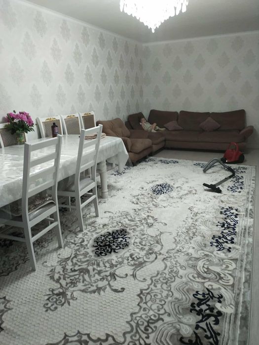 продам 2 ком.квартиру авиагородке