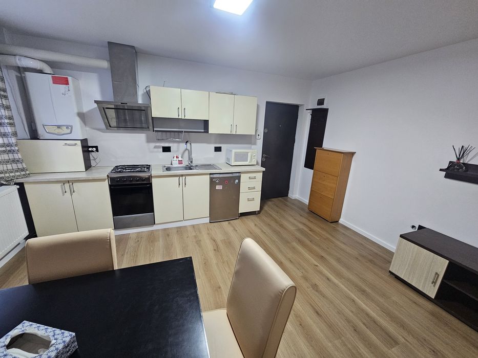 Apartament cu 2 camere Demisol  + parcare cu CF, zona Buna Ziua