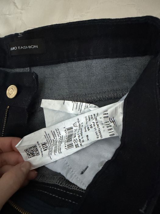 Брюки размер С по 10,000 Zara