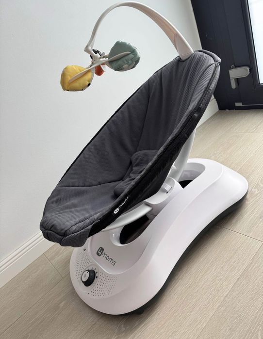 Vând balansoar 4moms