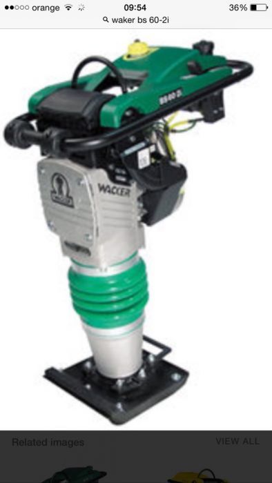 Inchiriez utilaje de constructii. Buldoexcavator cu picon bobcat si ba