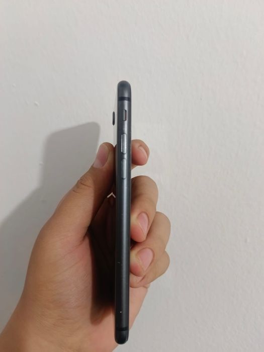 iPhone 8 256GB, аккумулятор 100%