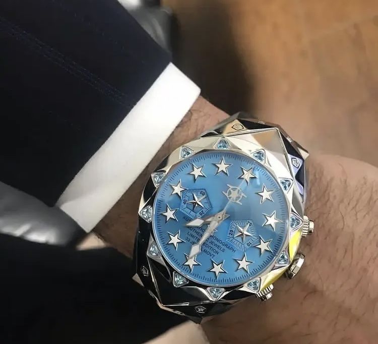 Часы мужские, оригинальный стиль