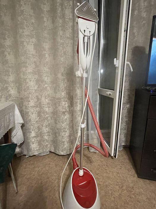 Продаю напольный отпариватель