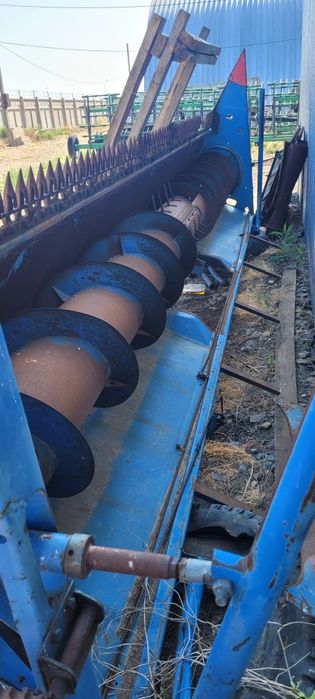 Жаткана комбайн Енисей