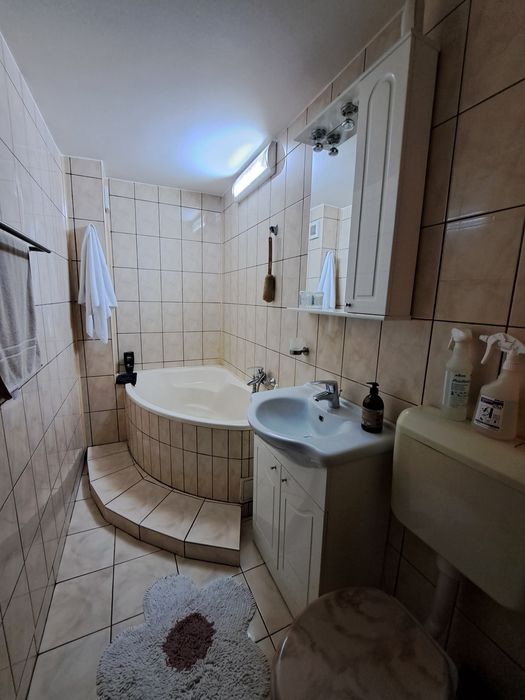 Particular vand apartament 3 camere, militari, uverturii,