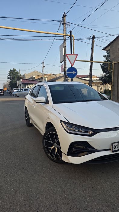 Продаётся BYD E2