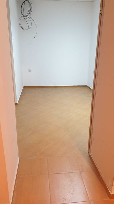 Дава се под наем Промишлена сграда в София, Младост 4 - 70 кв.м за 382.5 € - Снимка #7