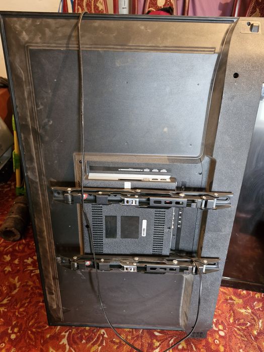 Телевизор Samsung на запчасти