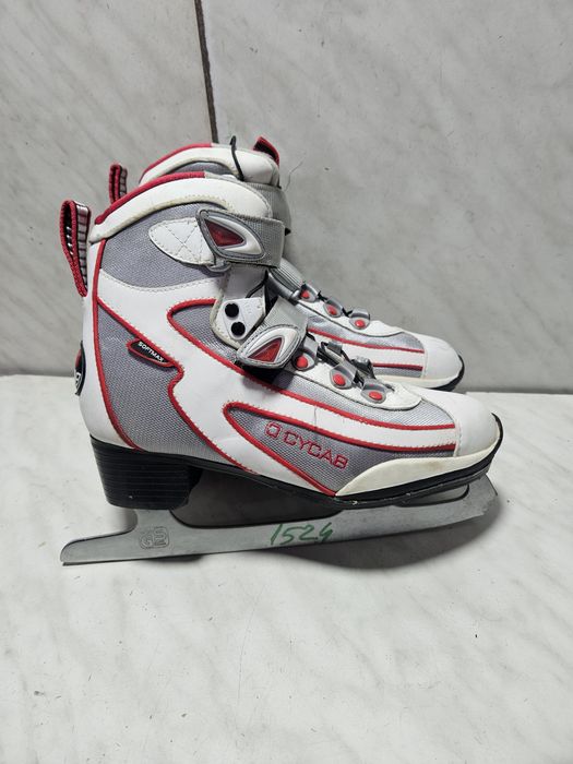 Patine 1524 gheata patinaj artistic   marime 37  (24,5   cm)
