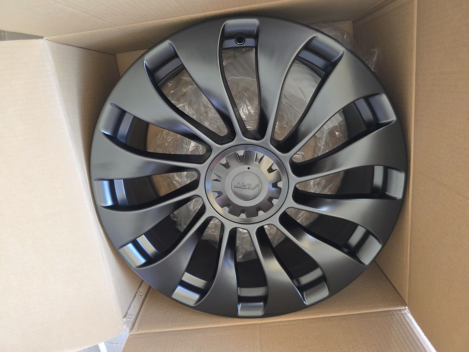 Jante de aliaj pentru Tesla pe 20 marca silver line  model trenton