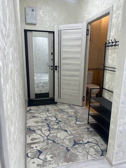 Продам свою квартиру на метро Хамза 2 комнатная