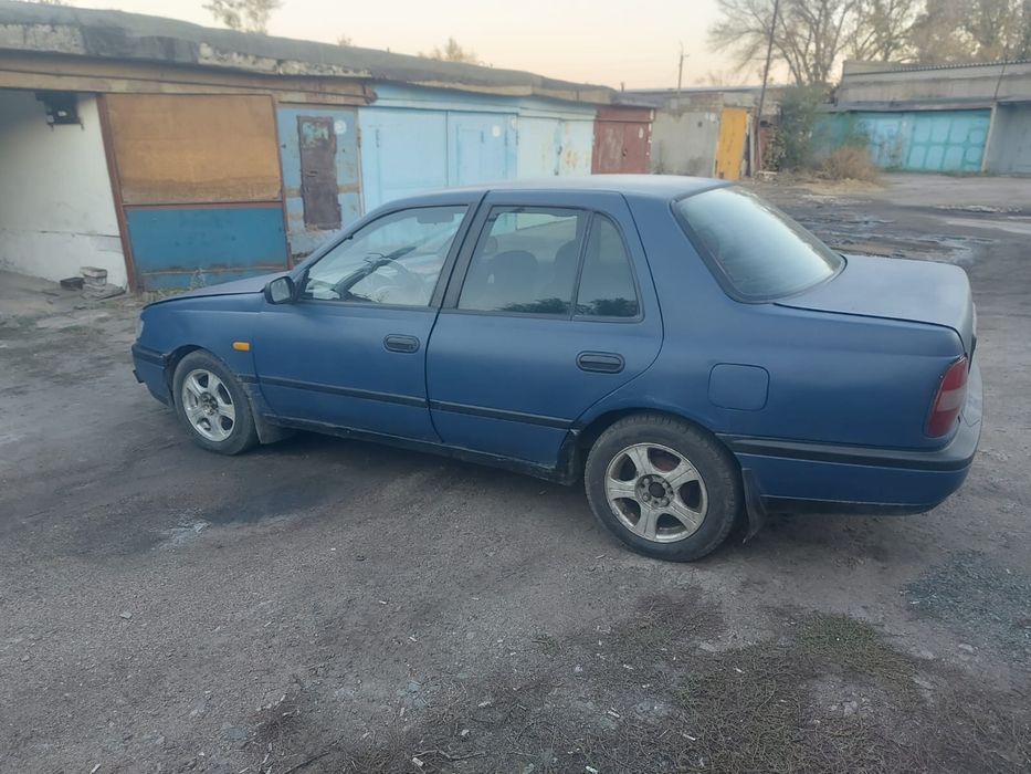 Продам машину Ниссан Санни