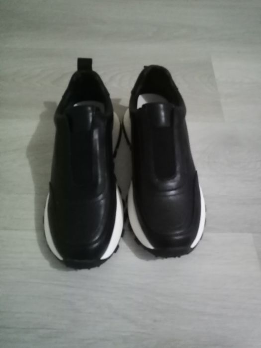 Продам женские красовки