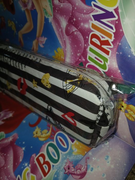 Распродажа! Новый. Пенал