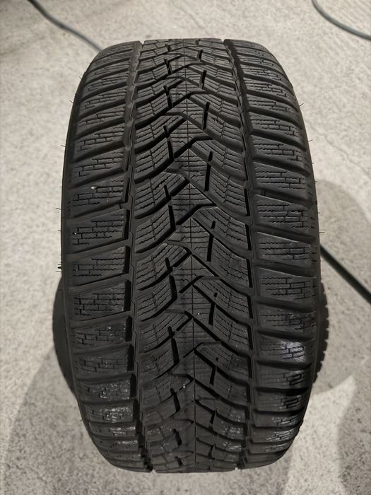 Гуми Dunlop 225/40/18
