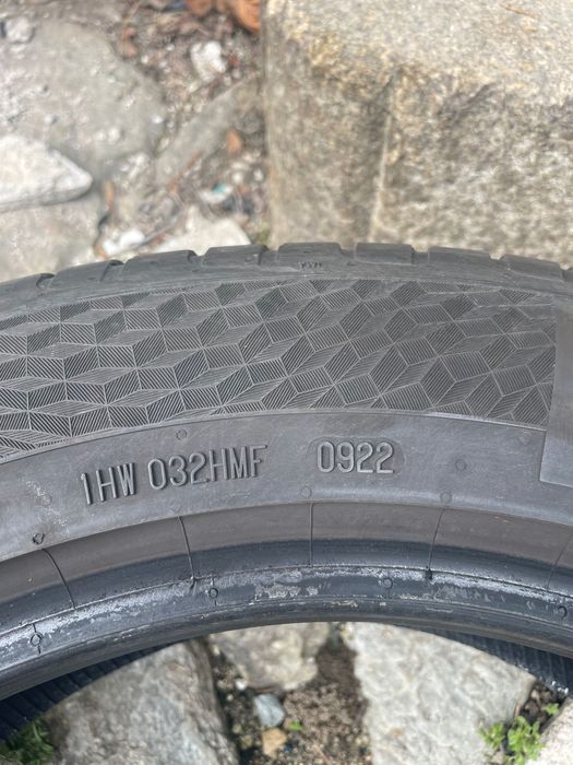 Гуми Continental 215/55/17