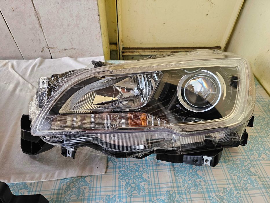 Subaru Outback 3.6 Фарове